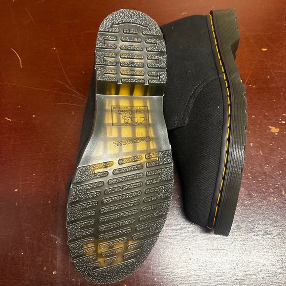 Oxfords_&_Derbys